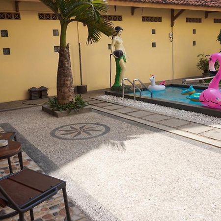 Roemah Canting Homestay Yogyakarta Kültér fotó